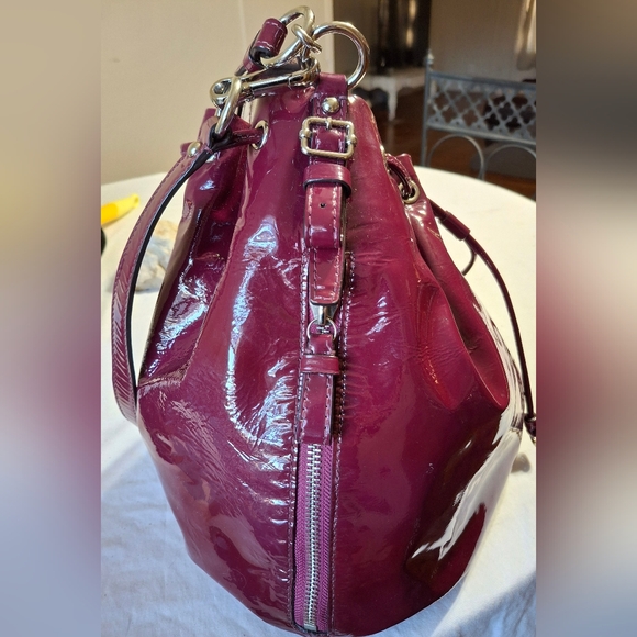 Coach Patent 17745 Madison Marielle Drawstring Bucket Shoulder Bag Hobo Tote - Picture 8 of 12